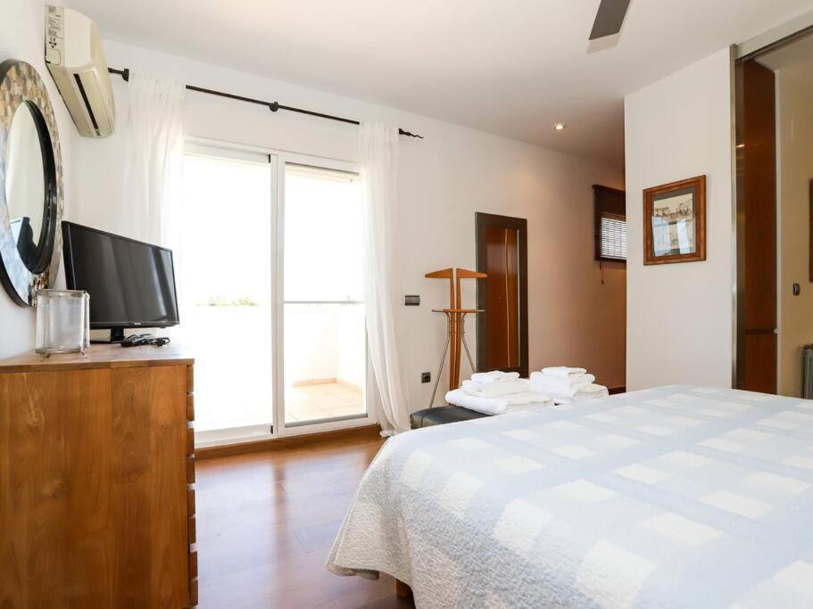Villa Paquita By Clabao Denia