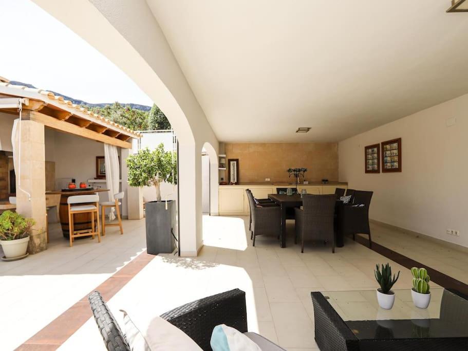 Villa Paquita By Clabao Denia
